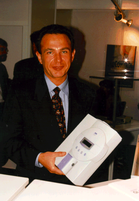 GluControl picture while presentation by former MedScience on the Medica in 1994